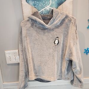 EUC Joyspun Women's Sz L (12-24) Gray Hooded Sweater with Penguin Design